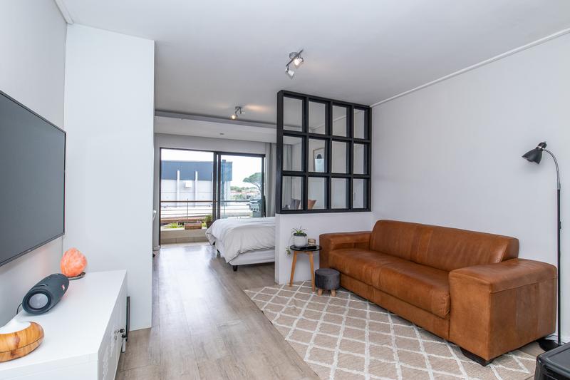 To Let 1 Bedroom Property for Rent in Plumstead Western Cape